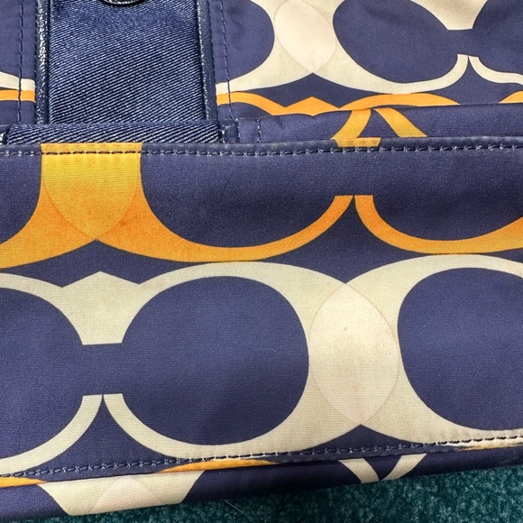 Authentic Coach Signature Stripe Tote, Gently Worn, Linear C Patterned Exterior - Picture 11 of 13